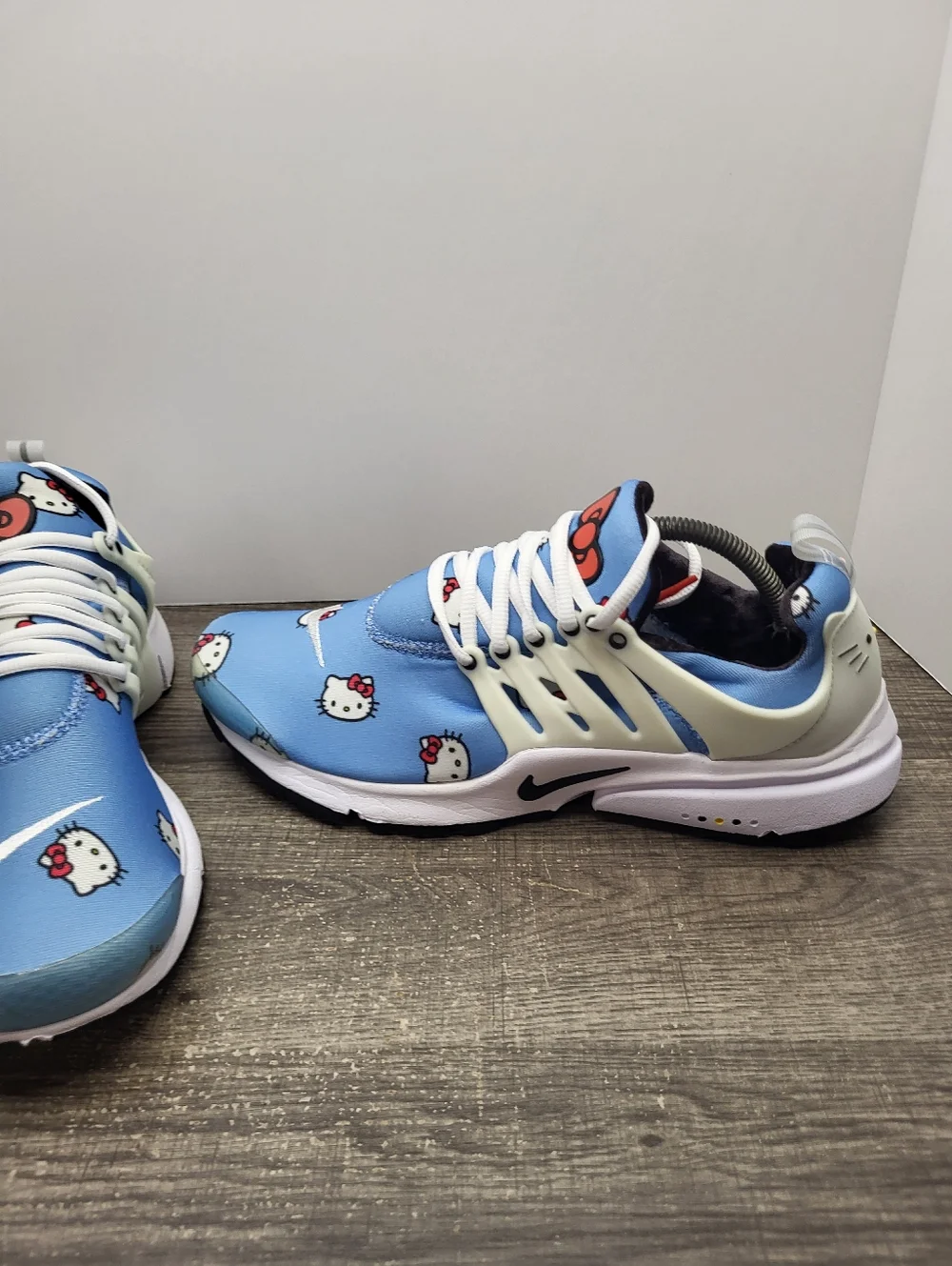 Nike Hello Kitty Air Presto QS University Blue DV3770-400 Men's Size 10 Shoes